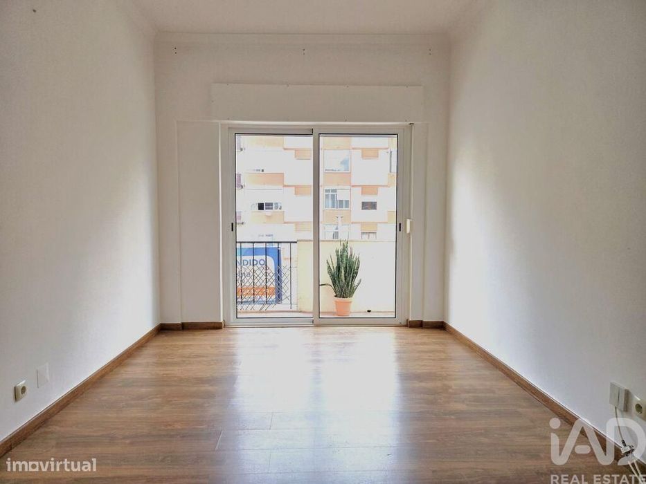 Apartamento T3 em Setúbal