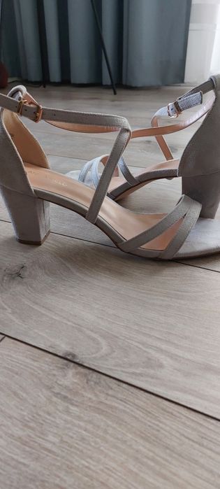 Buty damskie sandały