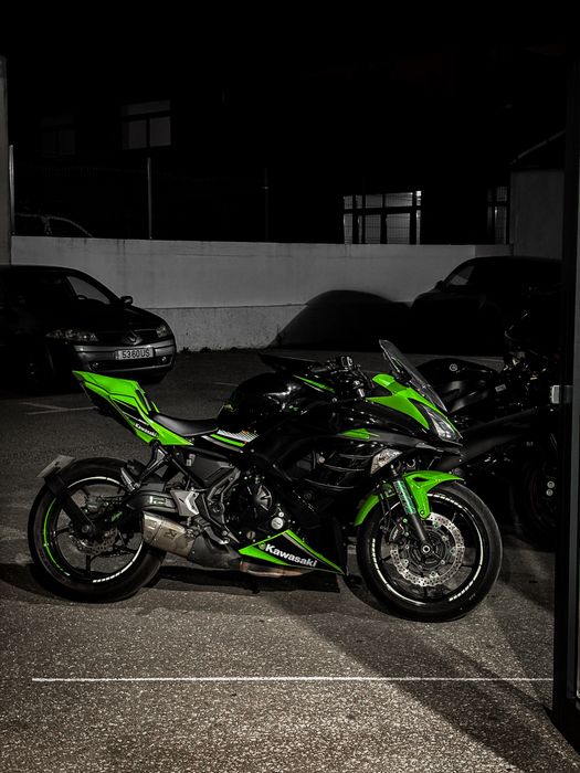 Kawasaki Ninja 650 2017 (Livrete A2)