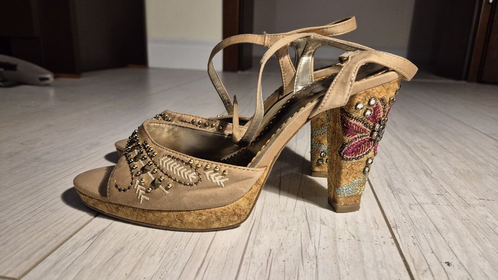 Buty damskie 39 za darmo do oddania