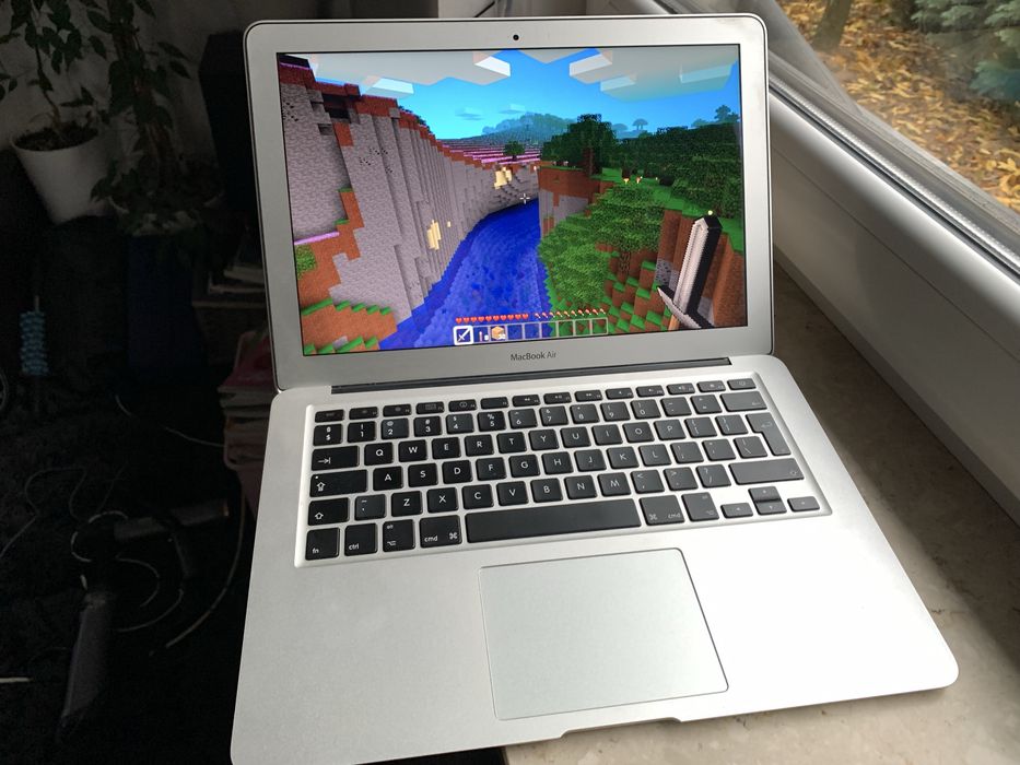 Apple macbook air 2010 a1369 emc 2392