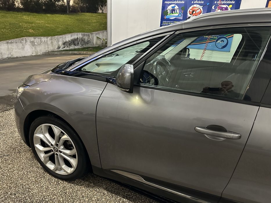 Troco  por Carrinha Comercial