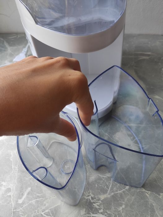 Продам соковыжималка центробежная Crystal Europlus CR-301

 350w