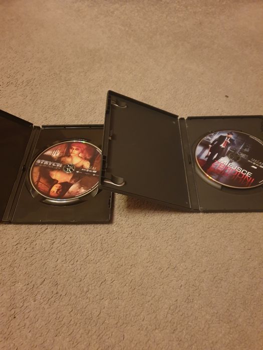 Firmy na DVD.2 filmy.