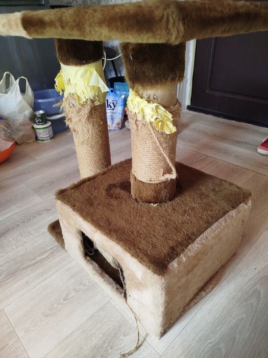 Кошачий домік,когтеточка