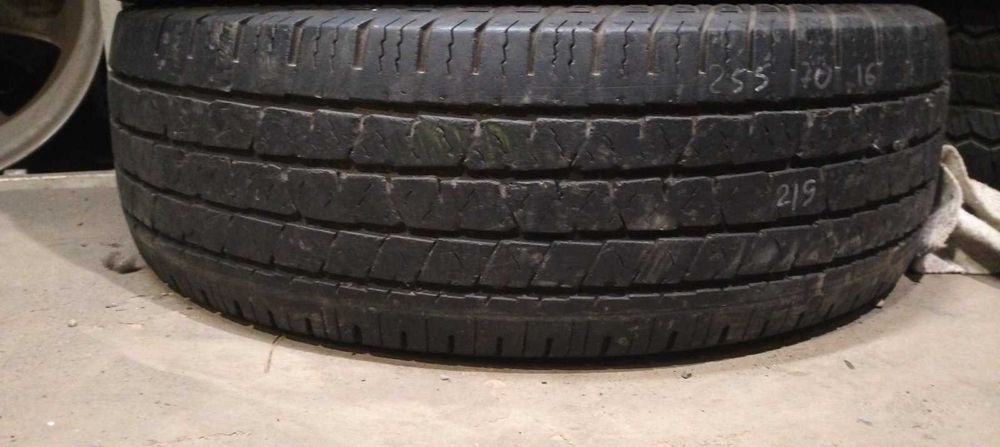 255/70/R16 (пара)Continental CrossContact Шиномонтаж Дружківська 12