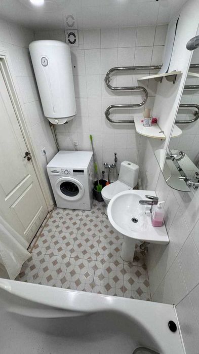 Оренда 4-км. квартири біля Нагорки