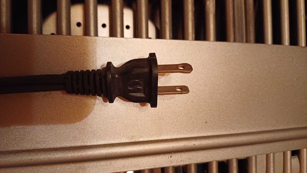 GRILL  De Longhi amerykański na prąd