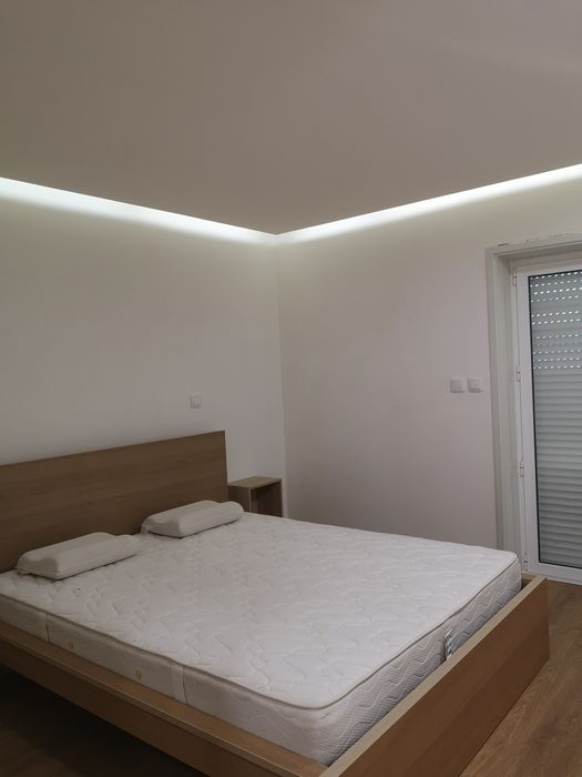 Alugo quarto  suite, individual Barcelos