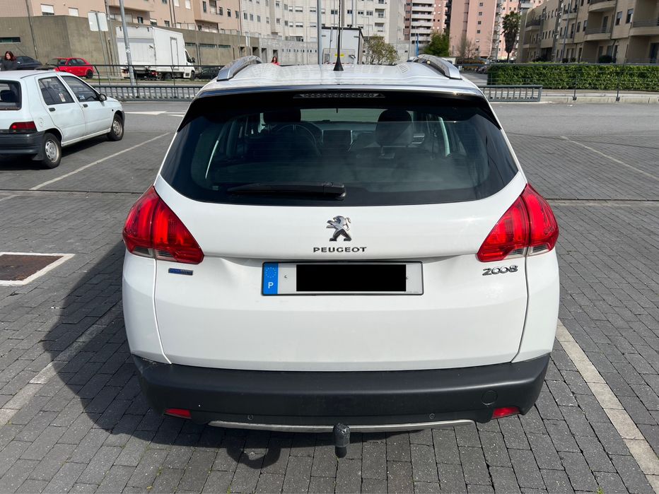 Peugeot 2008 1.2 PureTech Allure
