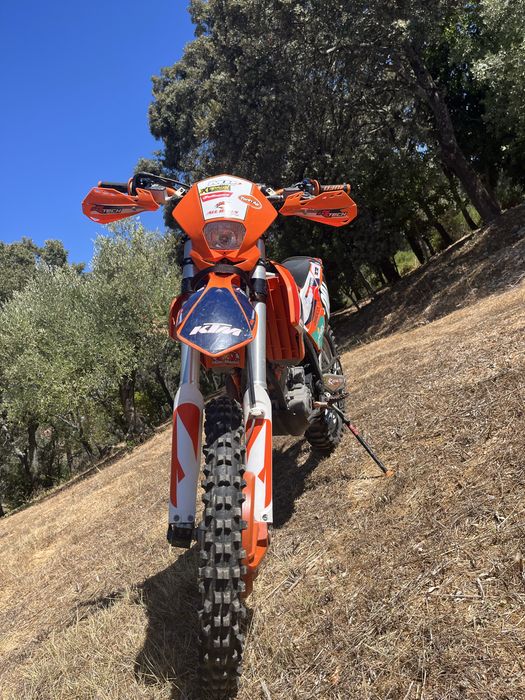 Moto Ktm 350 sxf reboque e equipamento