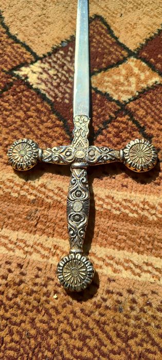 Італійський сувенірний стилет
