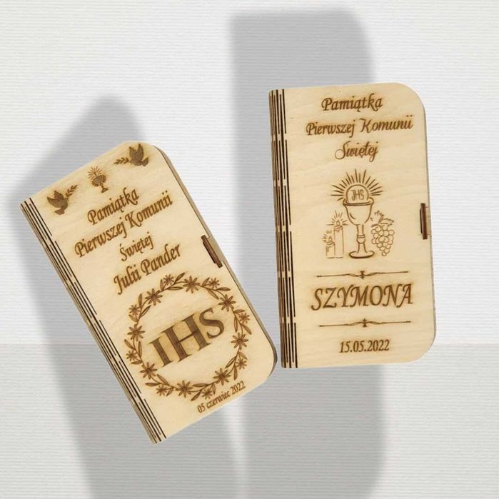 Personalizowane Pudełko komunijne na pieniądze z drewna