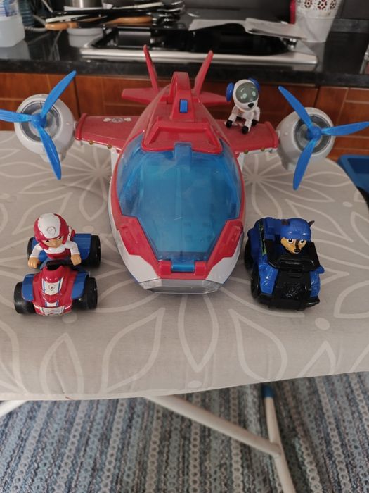 Avião Patrulha Pata original