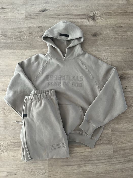 Set dresowy Essentials