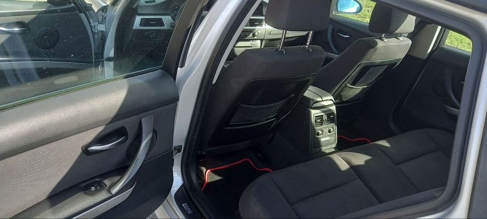 Bmw e91 2.0i 150km
