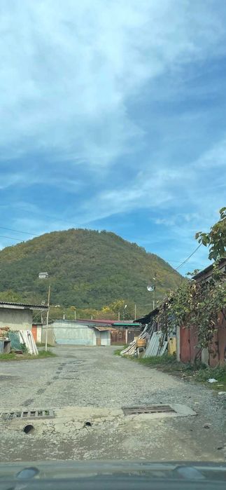 гараж в Росвигові