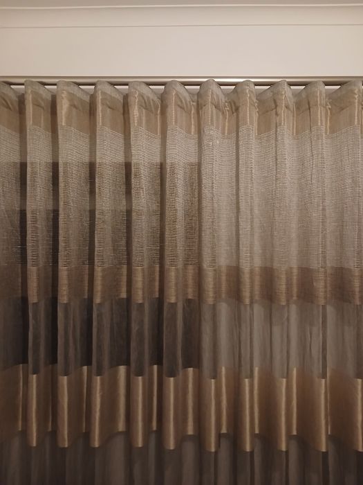 Vendo 4 cortinas, junto ou em separado, incluindo também os varões em inox