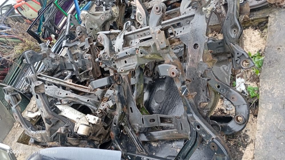 Підрамнник , балка передня задня бмв  , ауди , форд , опель , рено