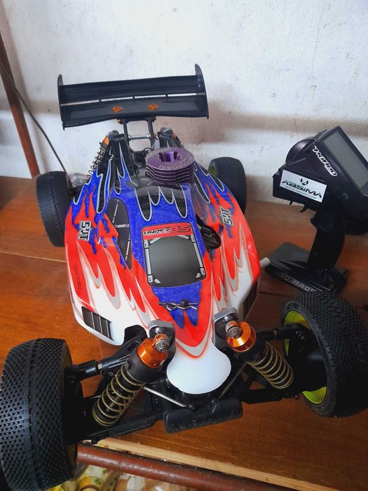 Carro telecomandado escala 1/8