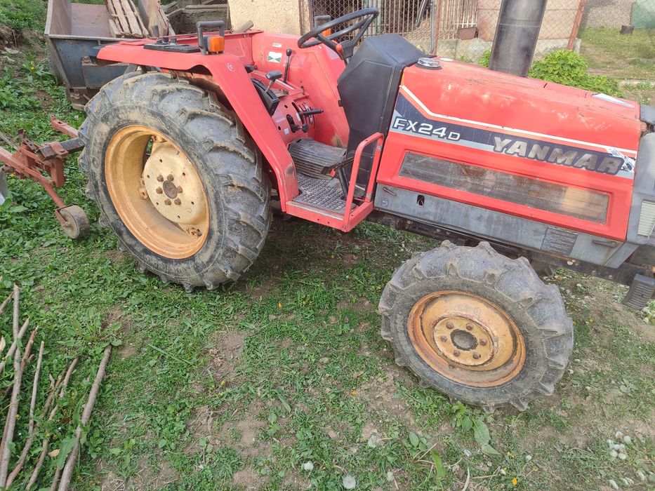 продам трактор янмар fx24d з усіма плугами і прицепом