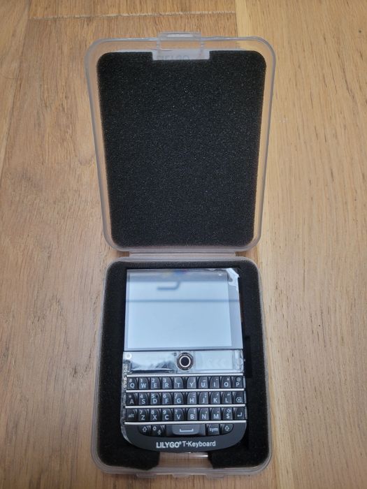 NOWY Lilygo T-Deck 868 mHz