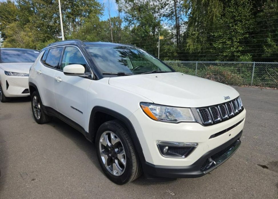 Jeep Compass LIMITED / AWD / niski przebieg