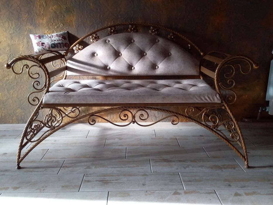 Кований диван банкетка