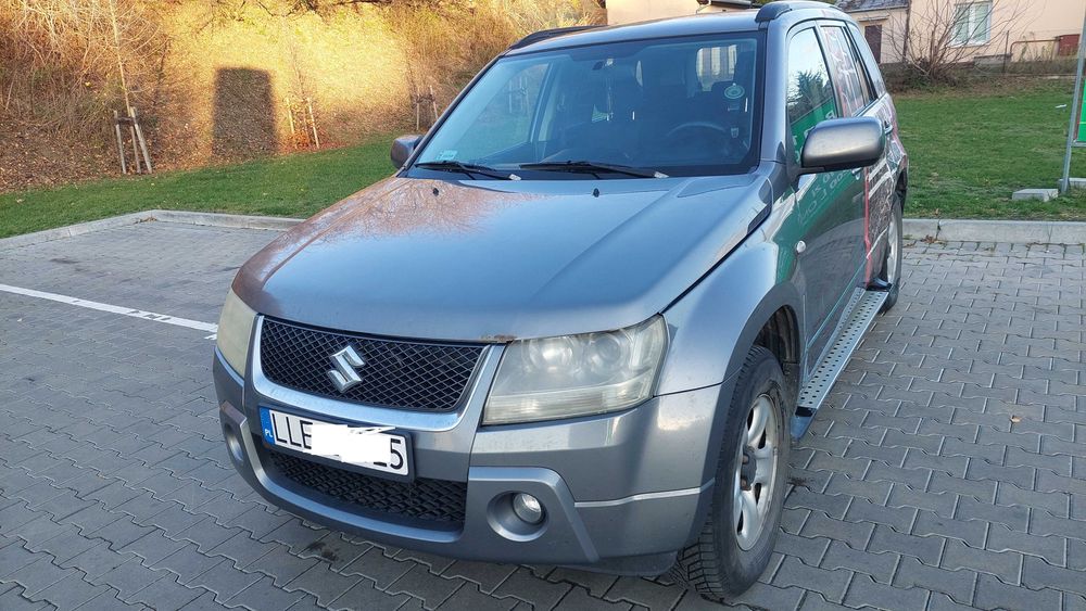 Suzuki Grand Vitara II 2006 Benzyna+Gaz LPG 2.0 140 KM Bezwypadkowy
