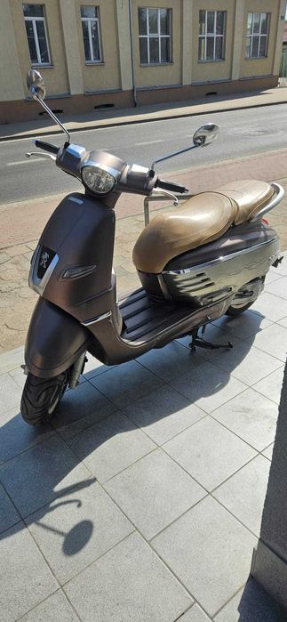 Skuter Peugeot Django 2018