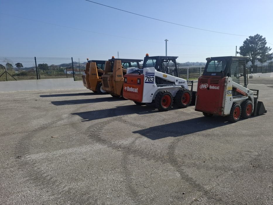 Mini carregadora case  bobcat