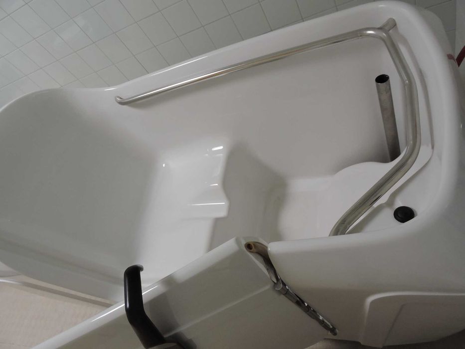 Banheira hidromassagem /estimulação