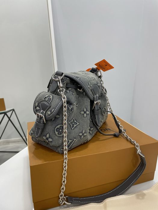 Сумка Louis Vuitton