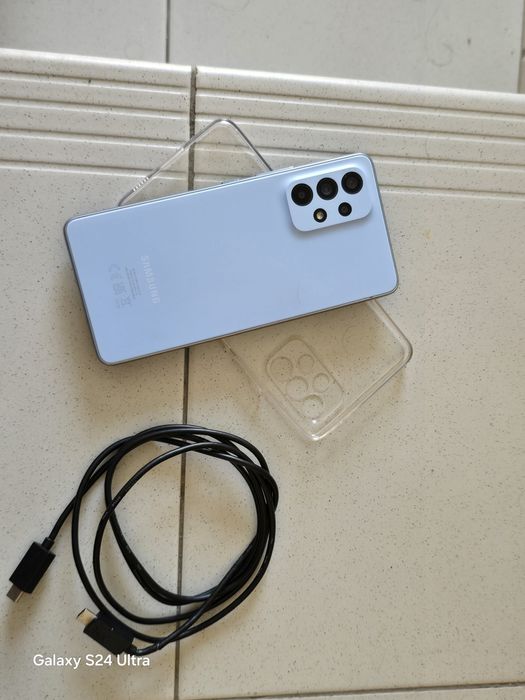 Vendo ou troco Samsung a53  256 5g ler descrição negociáv