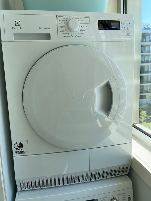 Máquina de Secar Roupa Electrolux