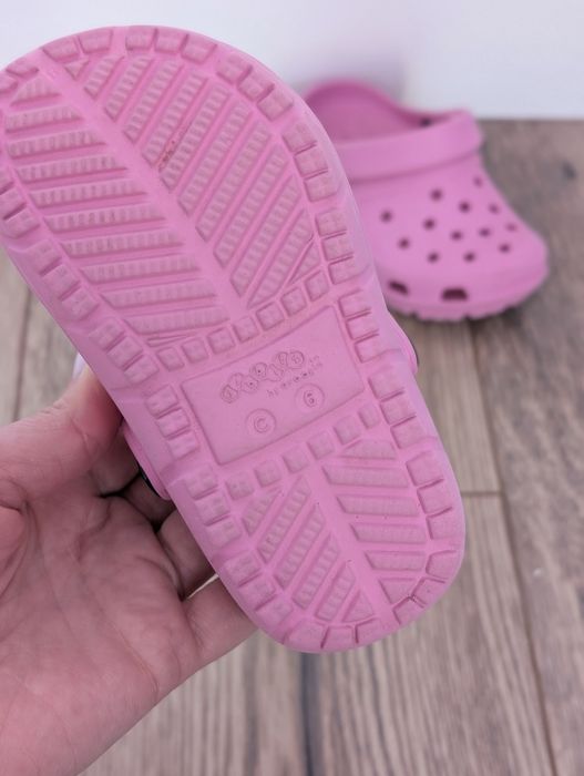 Крокси Crocs дитячі рожеві для дівчинки  C6 13.5см,  ідеальний стан