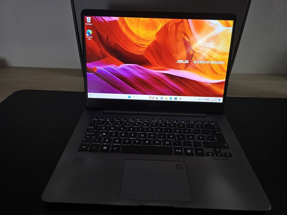 Asus Zenbook UX430U