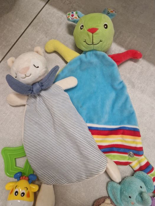 Zestaw zabawek niemowlęcych