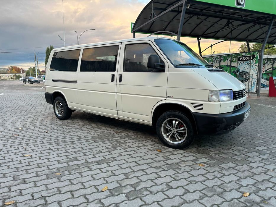 Volkswagen Transporter 1999 IV покоління (FL)/T4  •  LR 1.9D MT