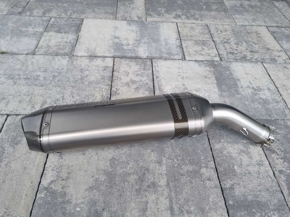 Yamaha FZ 8 FZ8 Fazer Naked Tłumik Wydech Akrapovic 2010-15