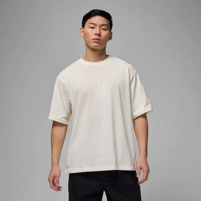 Чоловіча футболка Nike JORDAN M J FLT ESS OVSZ SS CREW (M,L,XL,XXL)