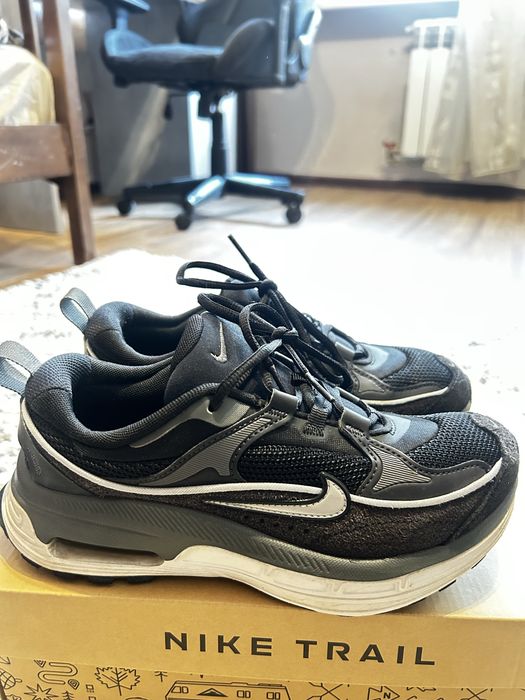 Nike жіночі кросівкі
