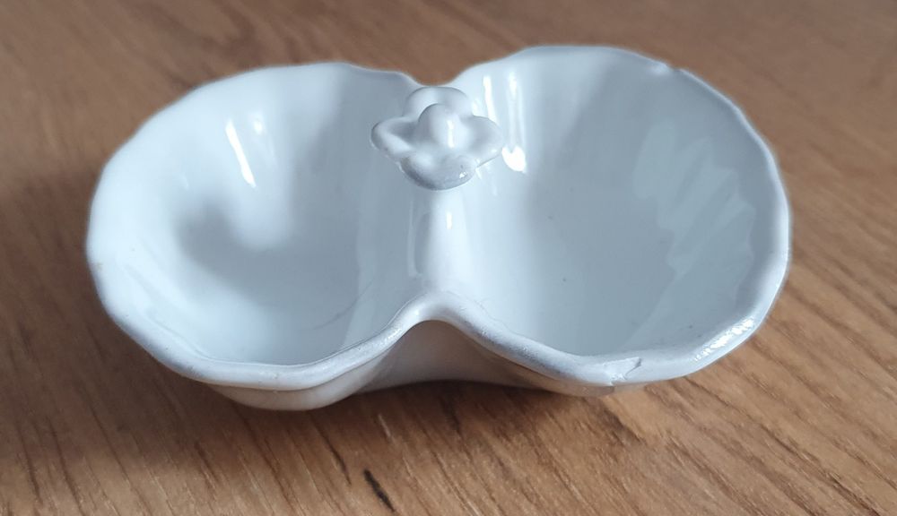 Solniczka Pieprzniczka  KAROLINA LATA 70 PORCELANA