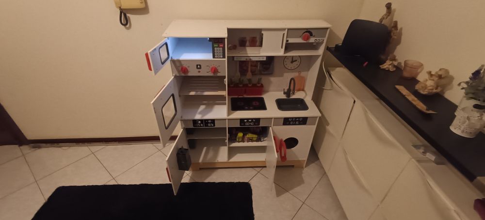 Cozinha de brinquedo completa