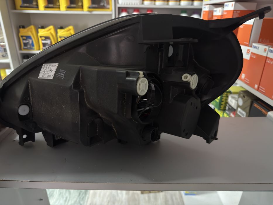 Фара передня права 2012261052