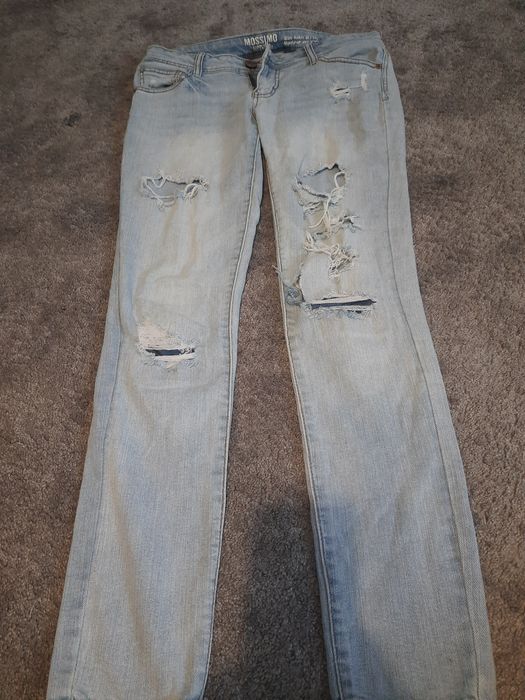 Spodnie damskie polecam.