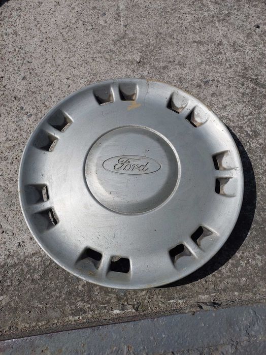 Продам ковпак автомобільний FORD