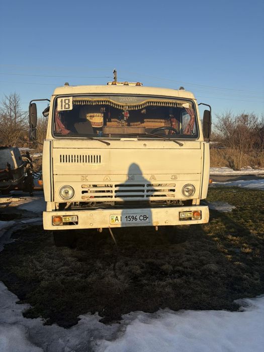 Продам КАМАЗ 53212,всі питання по номеру телефону.