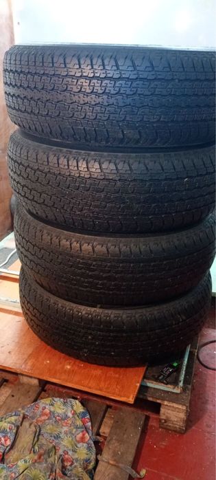 265/65.R17 комплект bridgestone