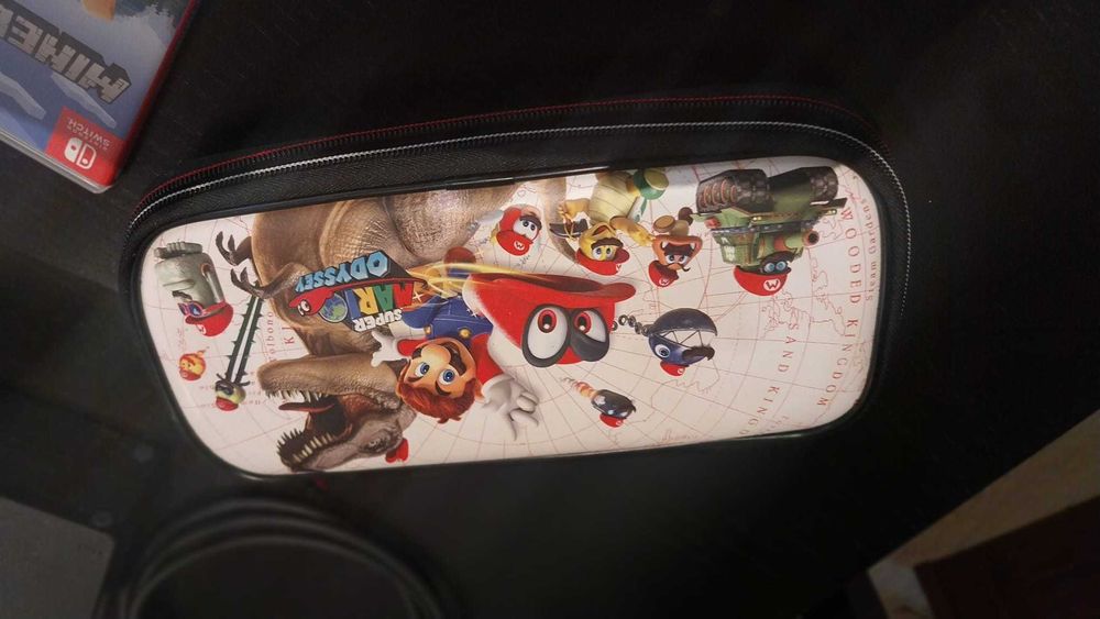 Nintendo Switch V1 + Dock + Acessórios + 3 Jogos